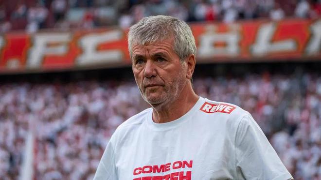 科隆官方：馮克爾離任，升甲臨時(shí)主帥換人