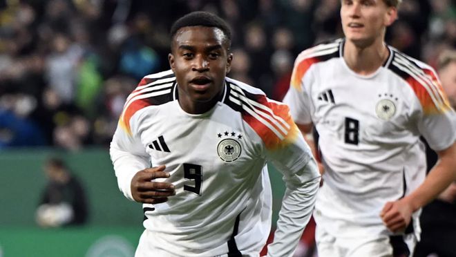 穆科科因狀態(tài)不佳及出場機(jī)會少，缺席德國U21歐青賽名單。