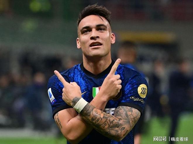 姆巴佩、哈蘭德亮相，挑戰(zhàn)拜仁霸權(quán)，凱恩意外！