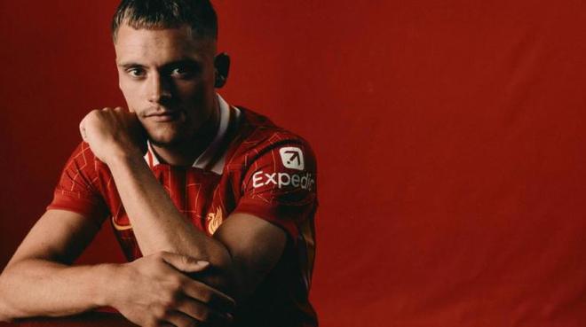 參軍，維爾茨期待利物浦首秀，目標英超奪冠，歐冠更遠。