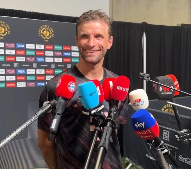 穆勒心態(tài)疑云：多特蒙德話題。