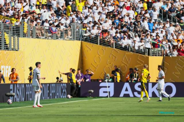 皇馬勝多特進(jìn)四強(qiáng)，姆巴佩世界波鎖定最佳進(jìn)球。