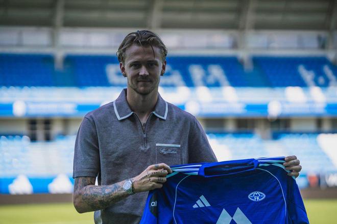 官方：紐約城左衛(wèi)伯克·里薩轉(zhuǎn)回莫爾德，續(xù)約三年。