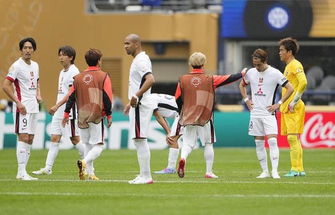 亞洲慘局！世俱杯三隊(duì)出局零勝，亞冠冠軍慘敗，新月遭重?fù)?> </a>
                  <div   id=