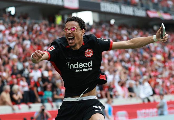 利物浦報價9000萬，法鷹同意交易，22歲射手即將轉會！