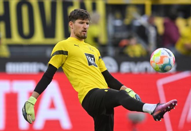 德媒：科貝爾敗圣保利，賽后遭球迷紙團(tuán)攻擊