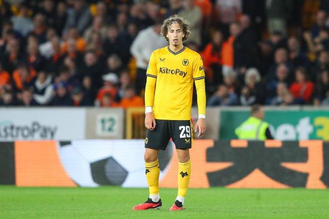 德天：多狼深入談席爾瓦，預(yù)計簽約五年。