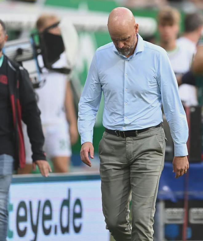 圖報：滕哈赫未融入，聘之成誤。